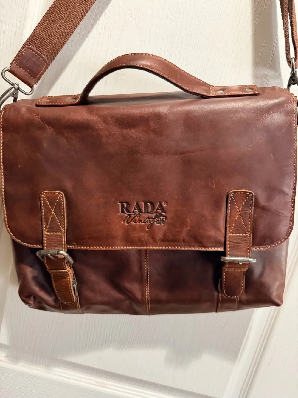 Rada Vintage Brown Leather Messenger Bag / Briefcase